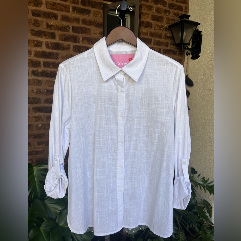 White Blouse with Crisp Collar and Sheer back with Pearl Detail - Picture 5 of 6